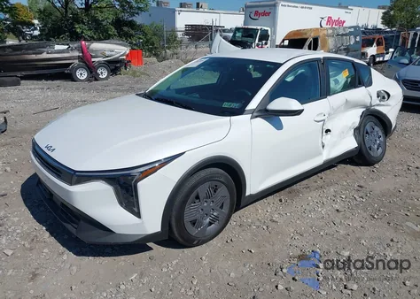 2025 Kia K4 Lx из США, поврежденный, VIN 3KPFT4DE4SE091153